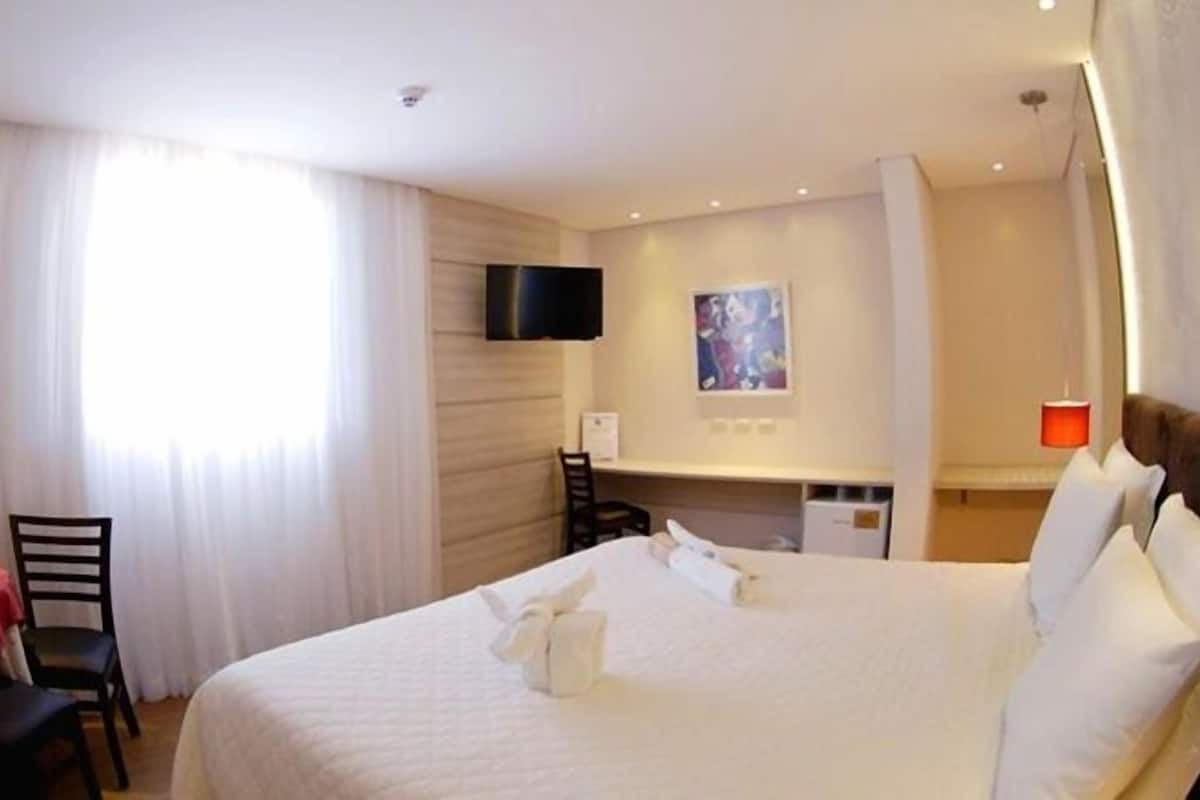 Premium bedding, minibar, in-room safe, blackout drapes