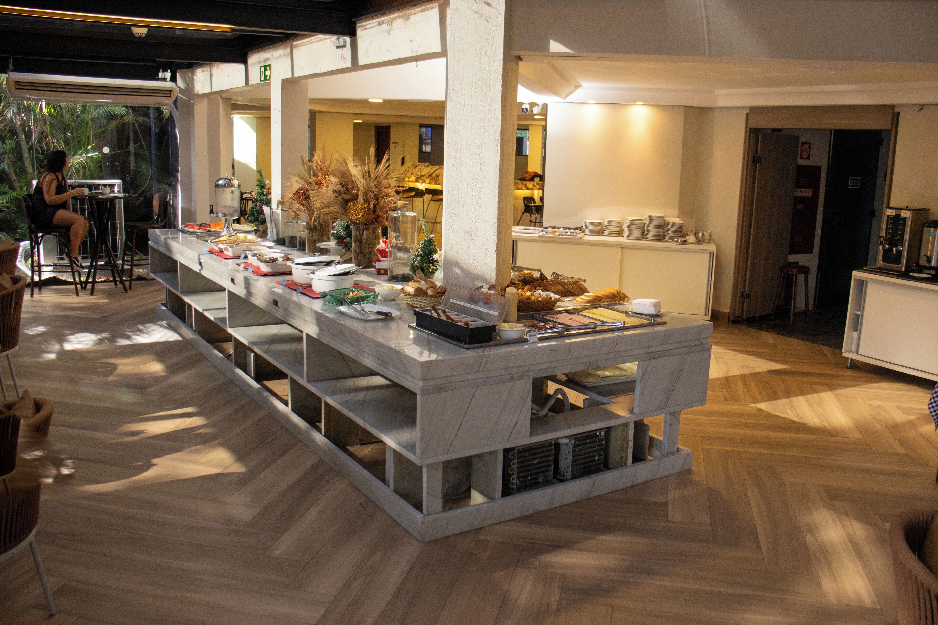 Free daily full breakfast