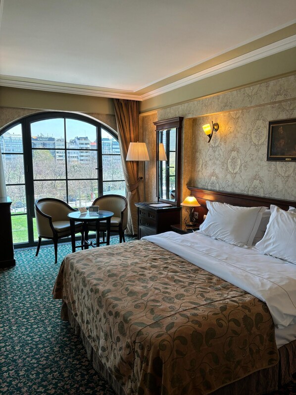 Sängtillbehör av högsta kvalitet, bäddmadrasser och minibar