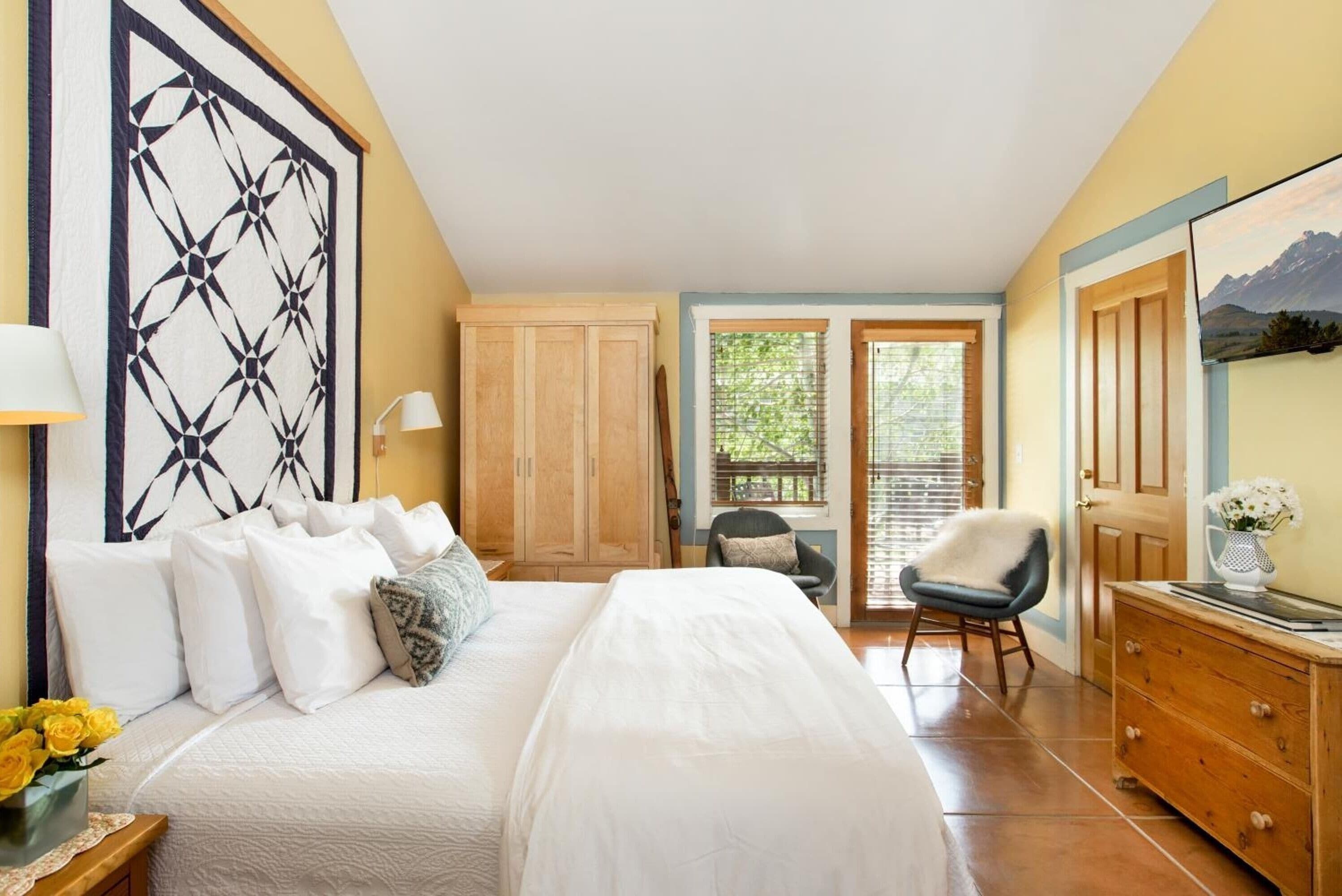 loft, multiple beds | egyptian cotton sheets, premium bedding, down duvets, in-room safe