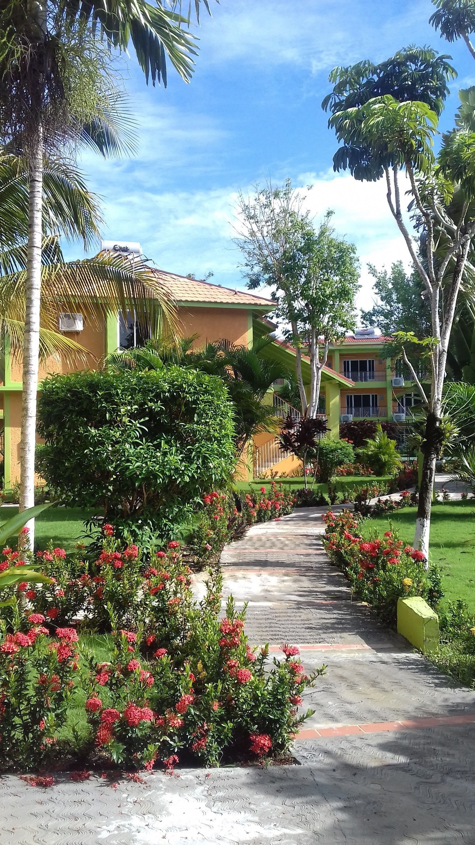 Oasis Garden View Villa | Garden view