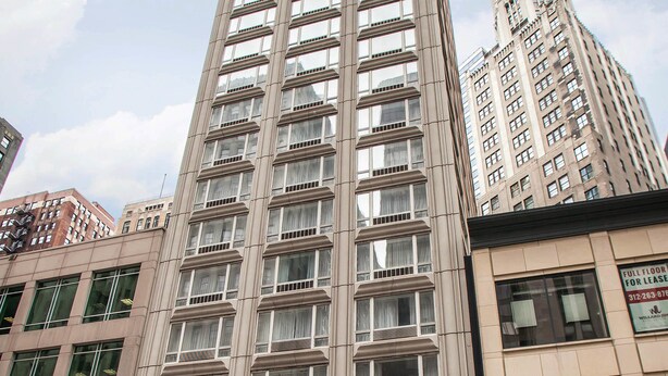 Front of property - Comfort Suites Michigan Avenue Loop (Chicago)