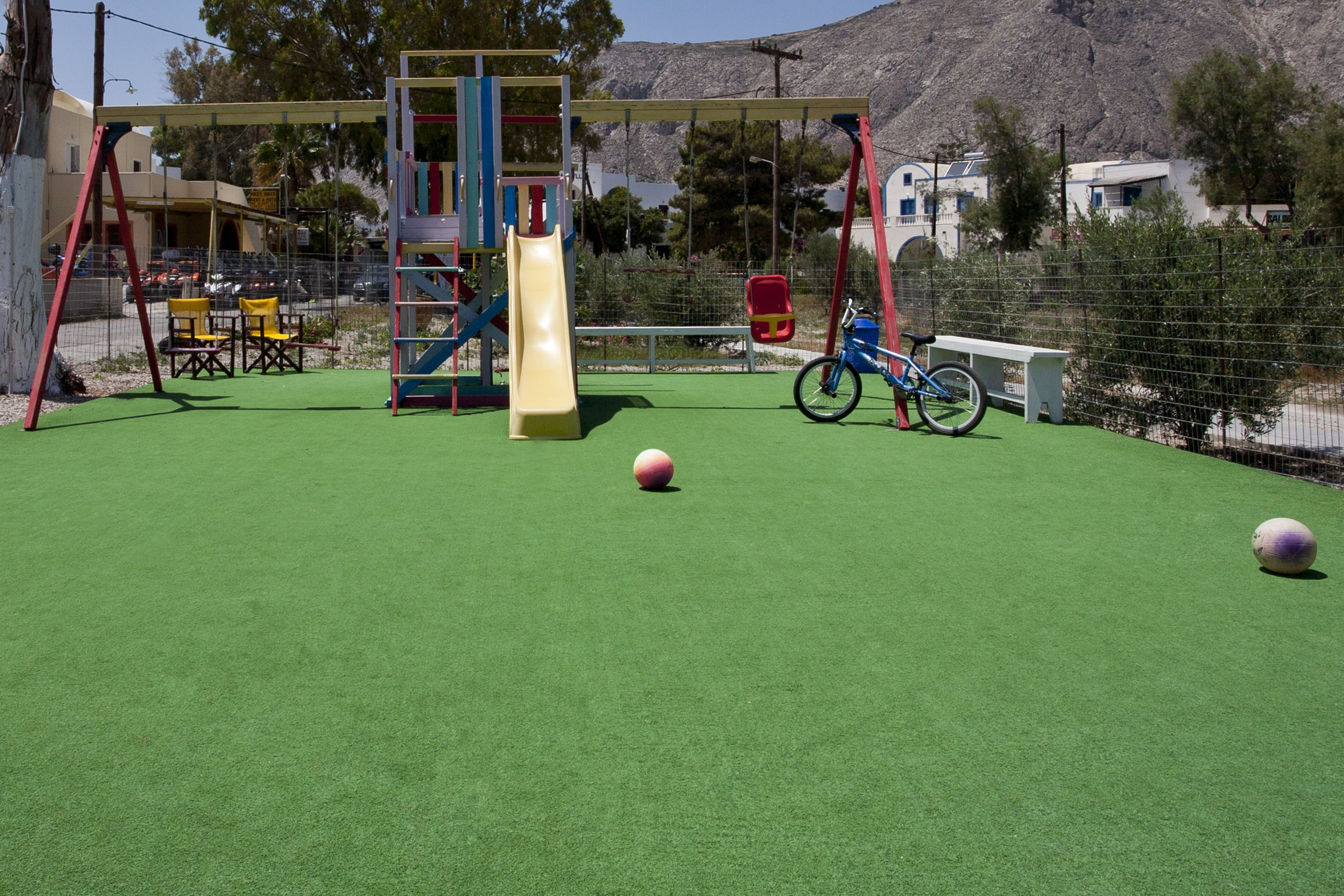 children’s play area – outdoor