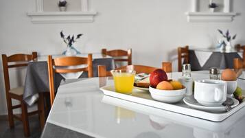 Daily continental breakfast for a fee