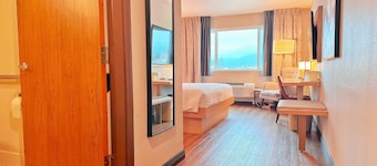 Lincoln Hotel Monterey Park Los Angeles