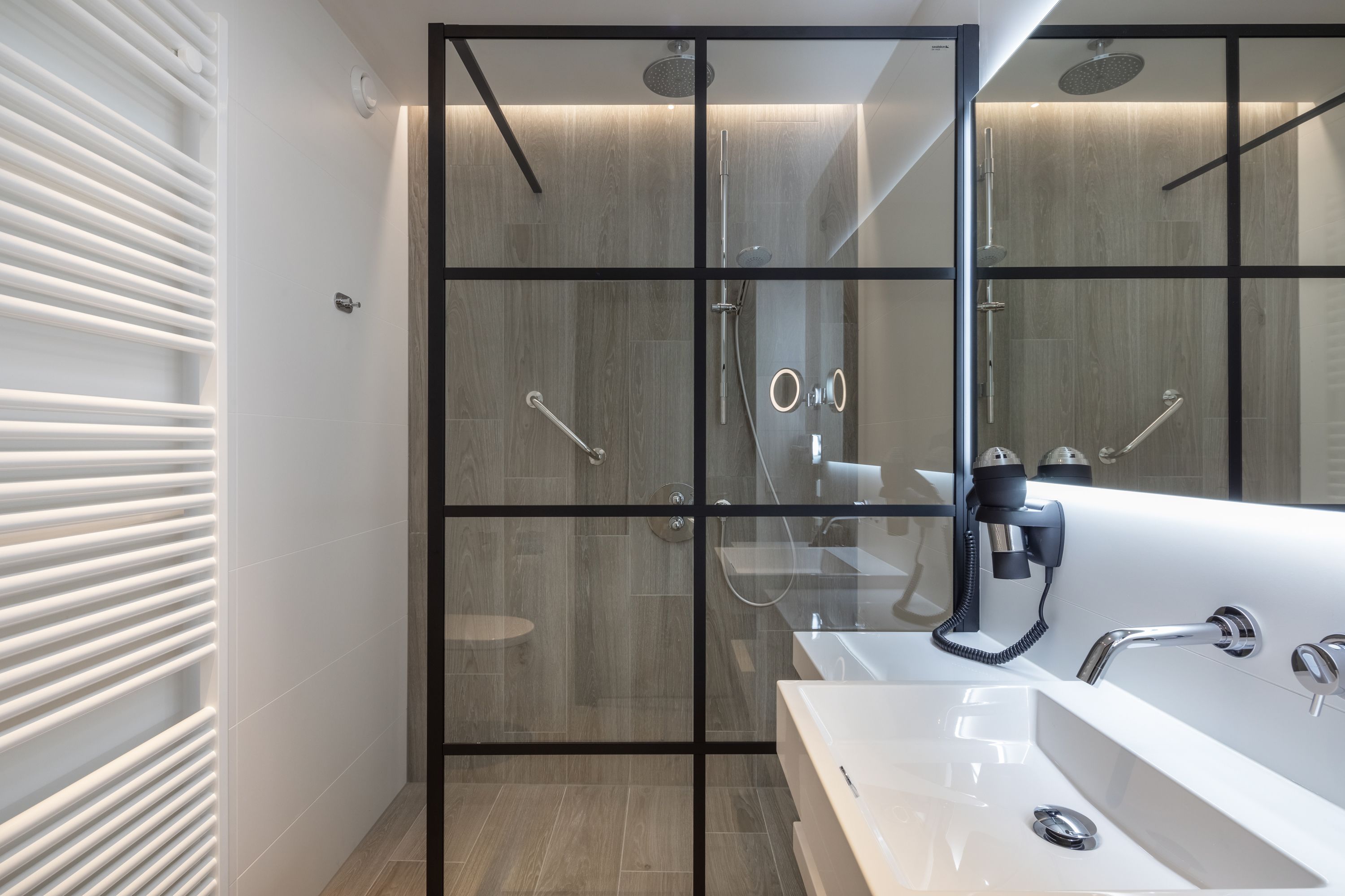 family room | bathroom | free toiletries, hair dryer, towels