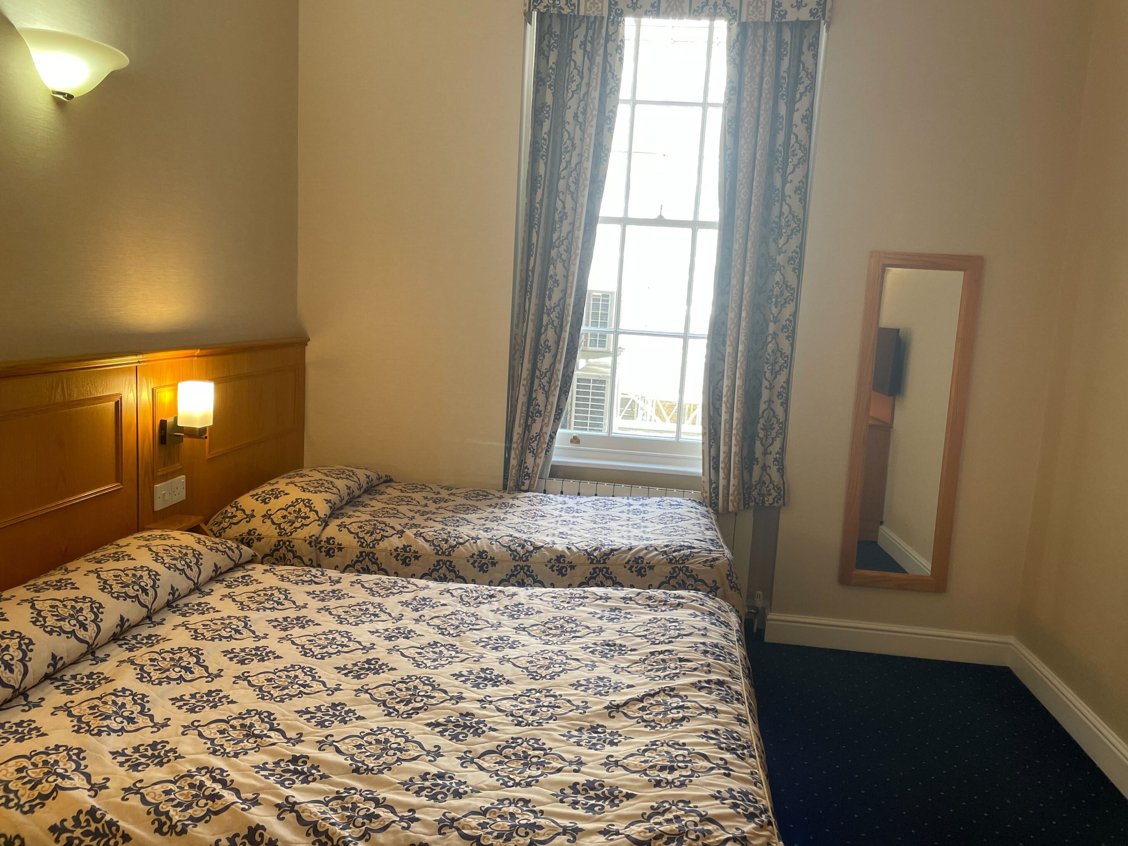 Photo - Olympic House Hotel