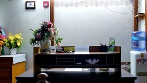 Reception - Valley Lodge Motel (Selinsgrove)
