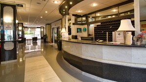 Lobby - The Santa Maria Hotel (St. Paul's Bay)