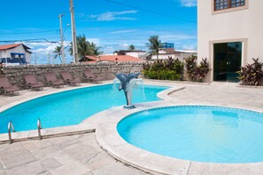 Outdoor pool, open 8 AM to 9 PM, sun loungers - Aram Residence Praia Hotel (Natal)