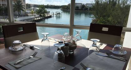 Bell Channel Inn Hotel