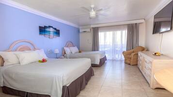 Junior Studio Suite | Individually decorated, individually furnished, free WiFi, bed sheets