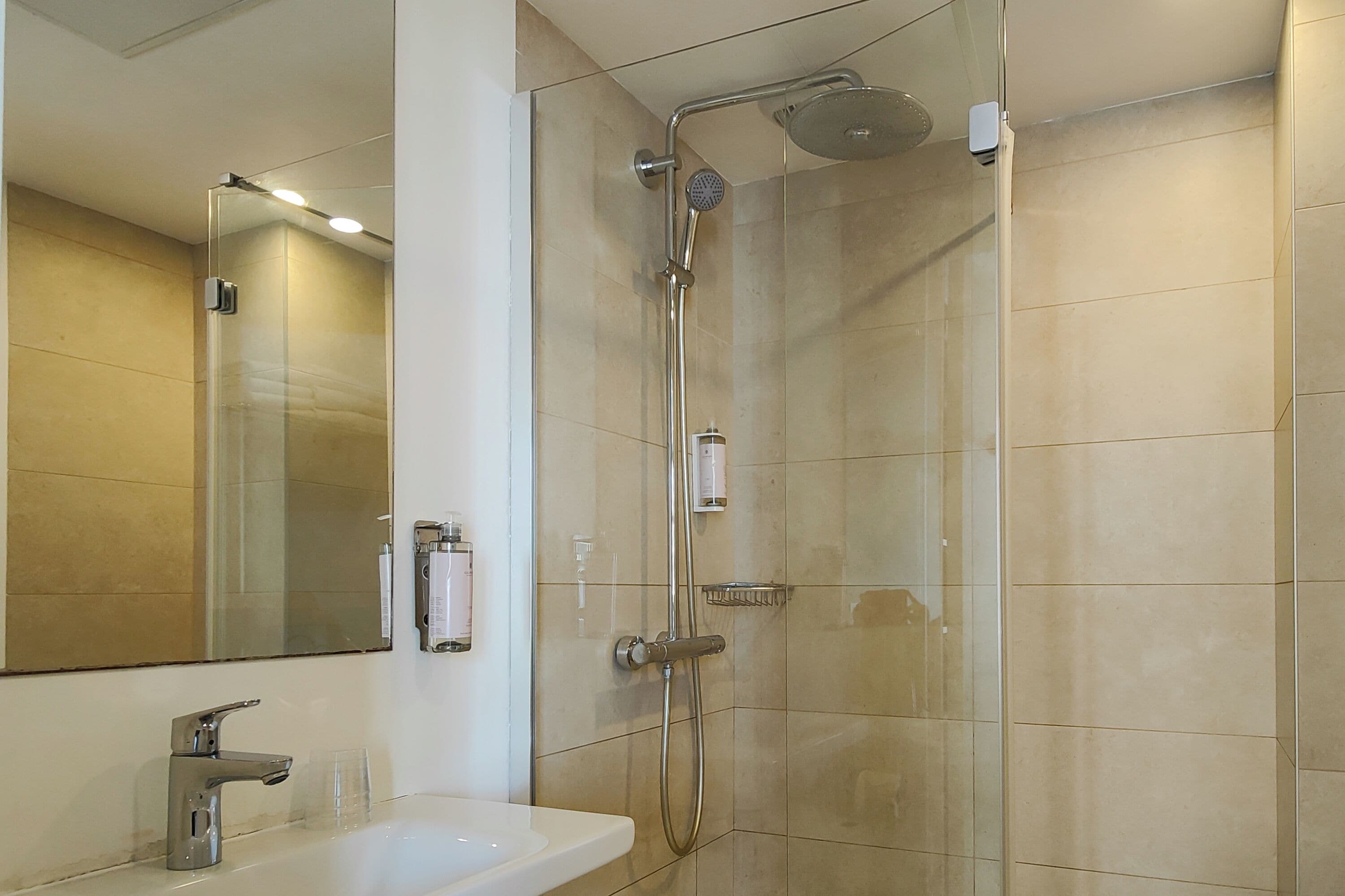 Photo - Hôtel Du Centre, un hôtel AMMI