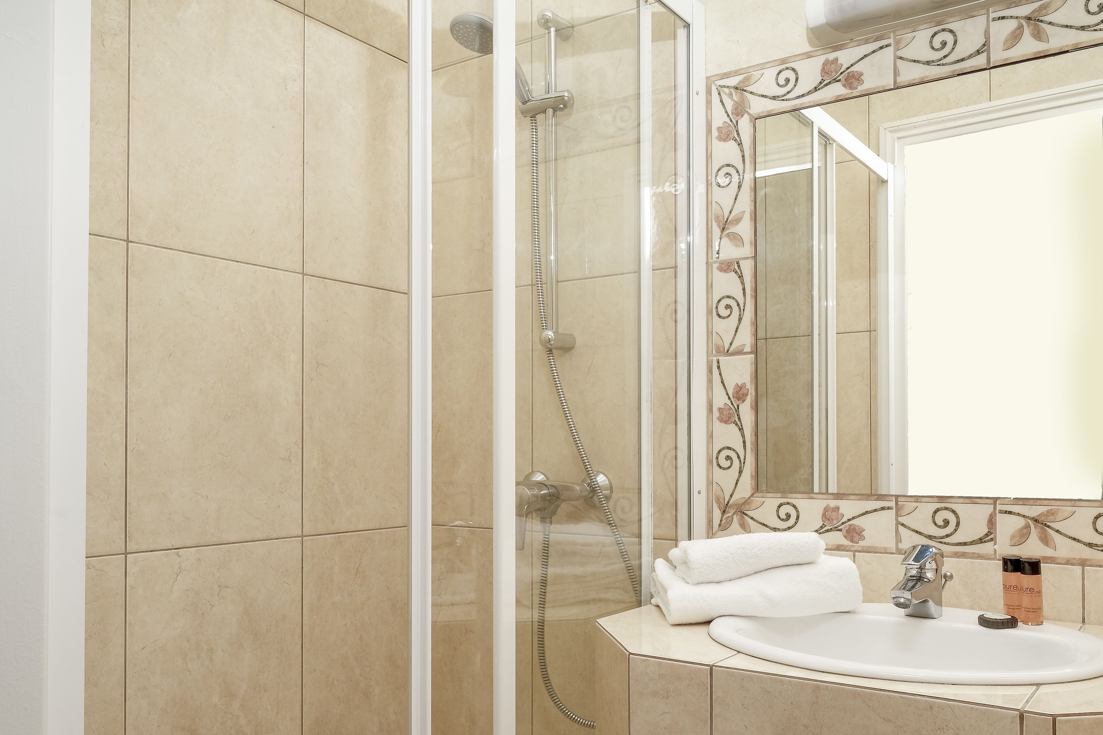 Photo - Hôtel Du Centre, un hôtel AMMI