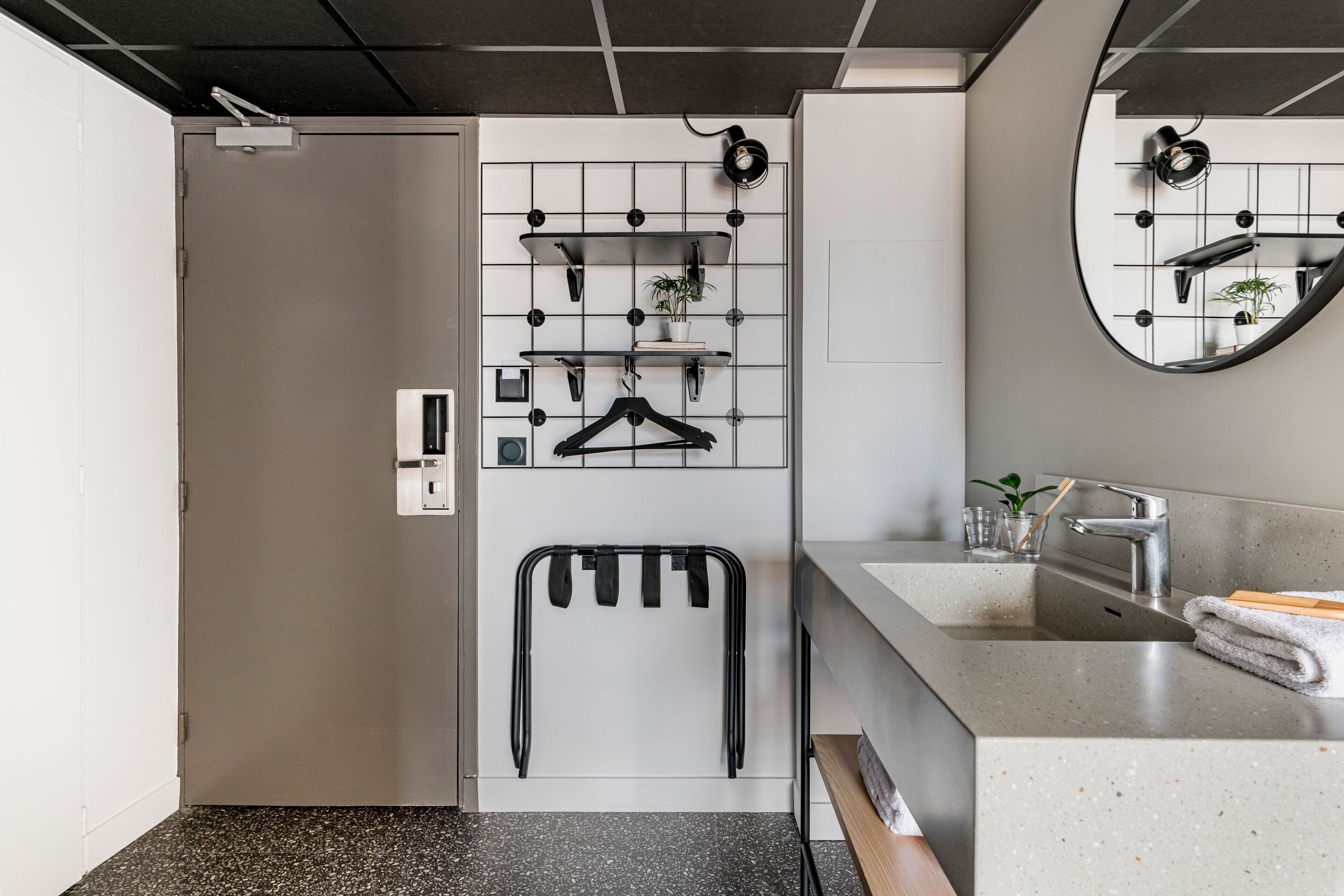 family room, 1 queen bed, balcony | 1 bedroom, premium bedding, laptop workspace, free wifi