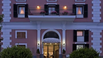 Front of property - evening/night