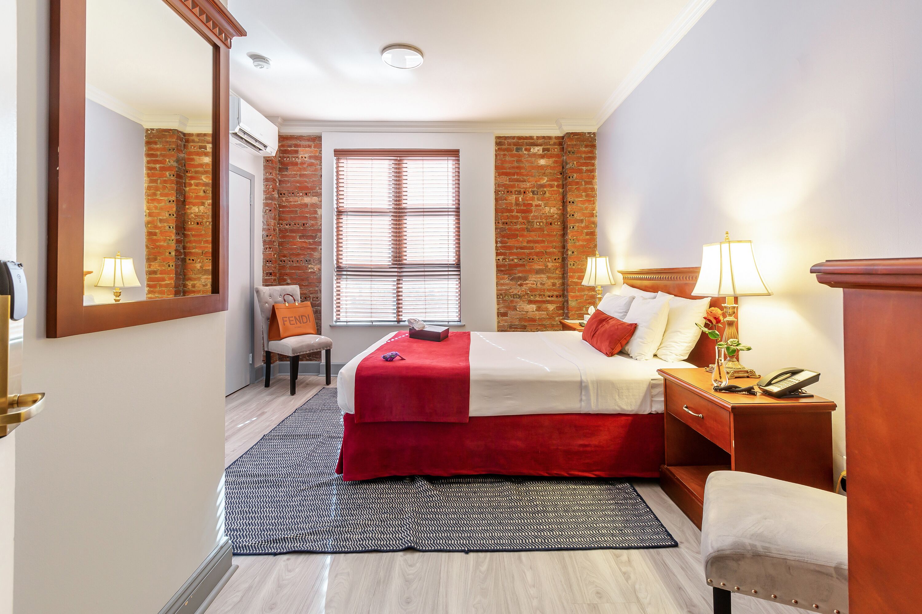 Foto - Hotel St. James