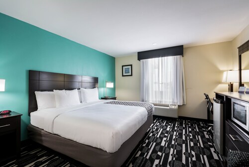 Bricktown Hotel & Extended Stay