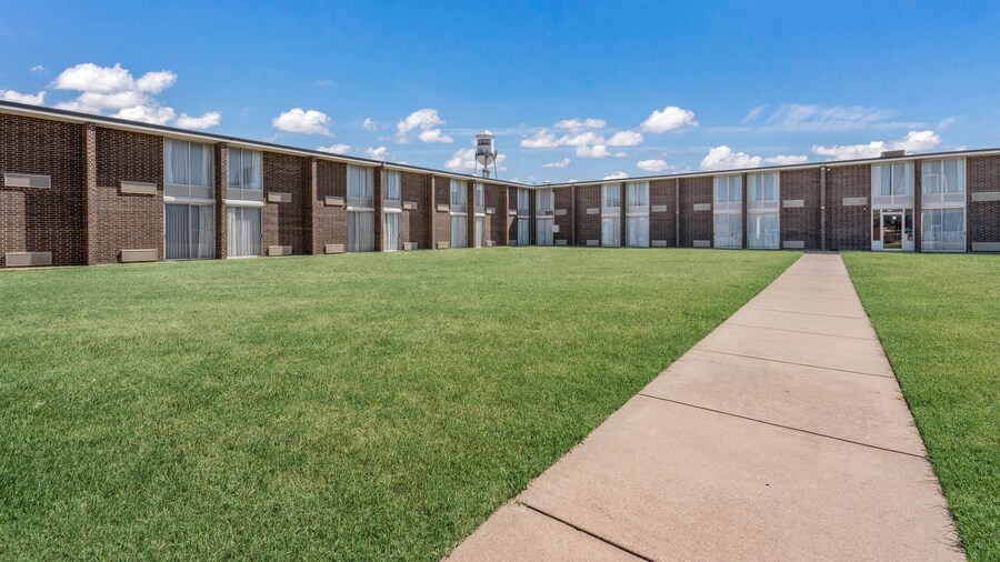 Bricktown Hotel & Extended Stay
