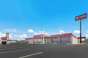 Exterior - Bricktown Hotel & Extended Stay (Oklahoma City)