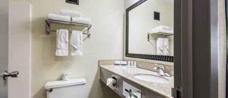 Gratis toiletartikler, hårtørrer, håndklæder