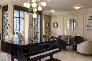 Lobby - Hôtel de Banville (Paris)