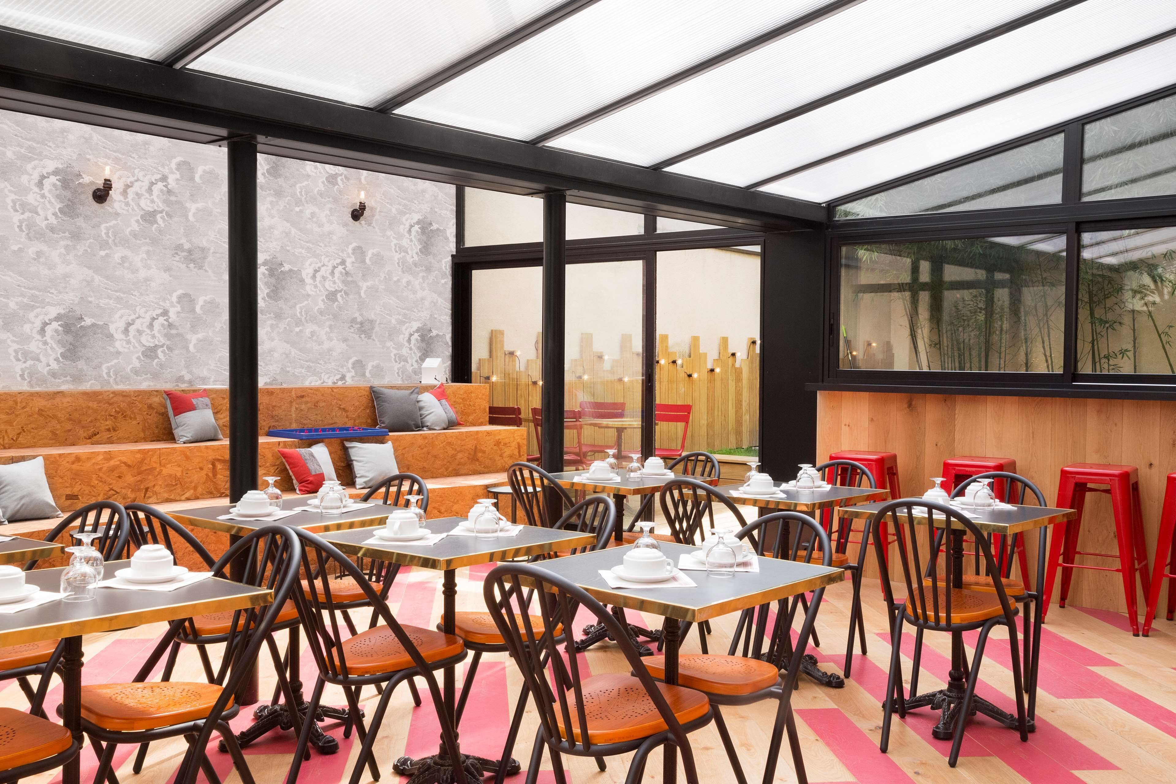 Dagelijks ontbijtbuffet (EUR 14 per persoon)