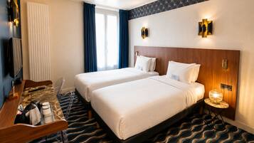 Standard Room, 2 Twin Beds | In-room safe, individually furnished, desk, free WiFi