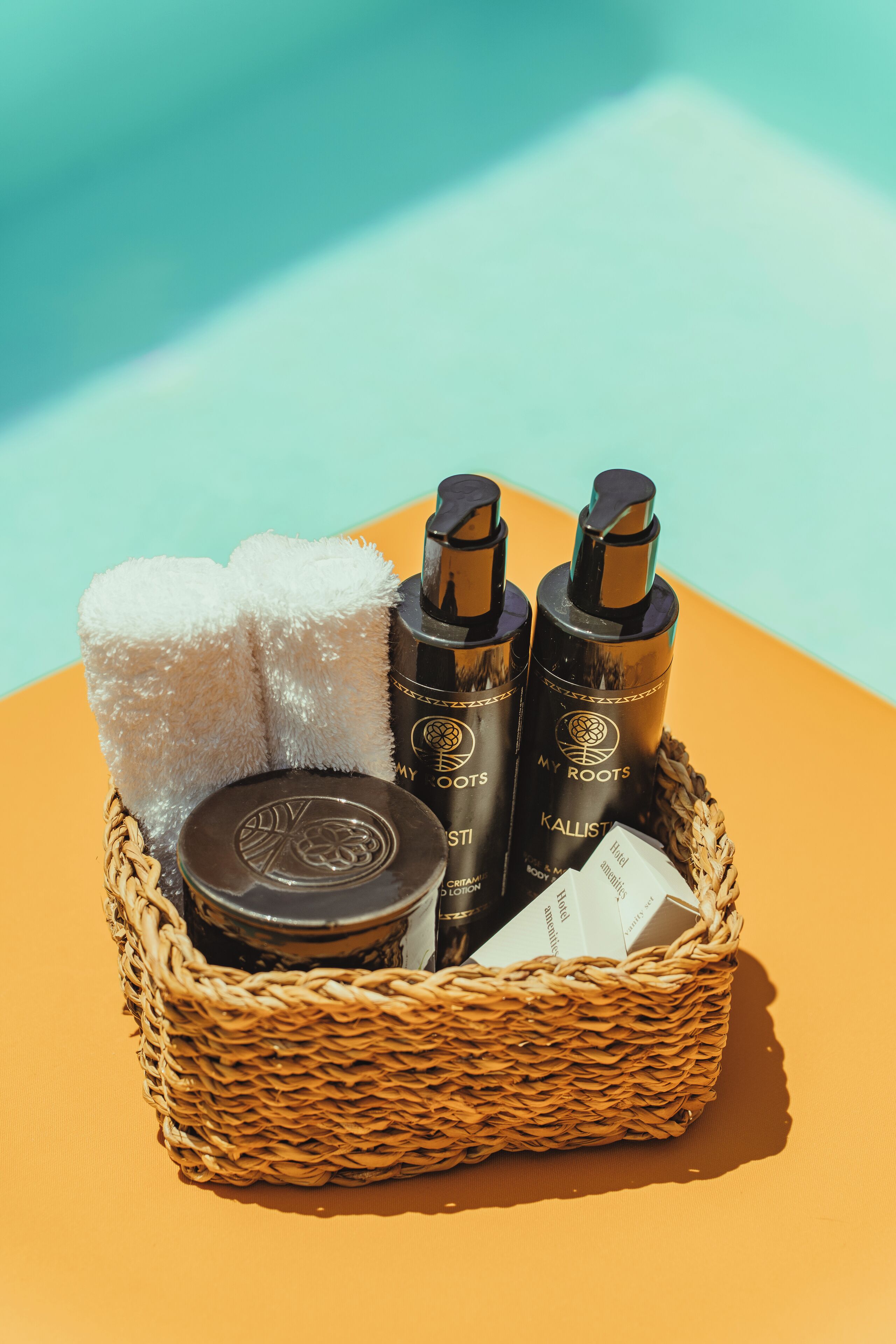 Photo - Mr and Mrs White Paros