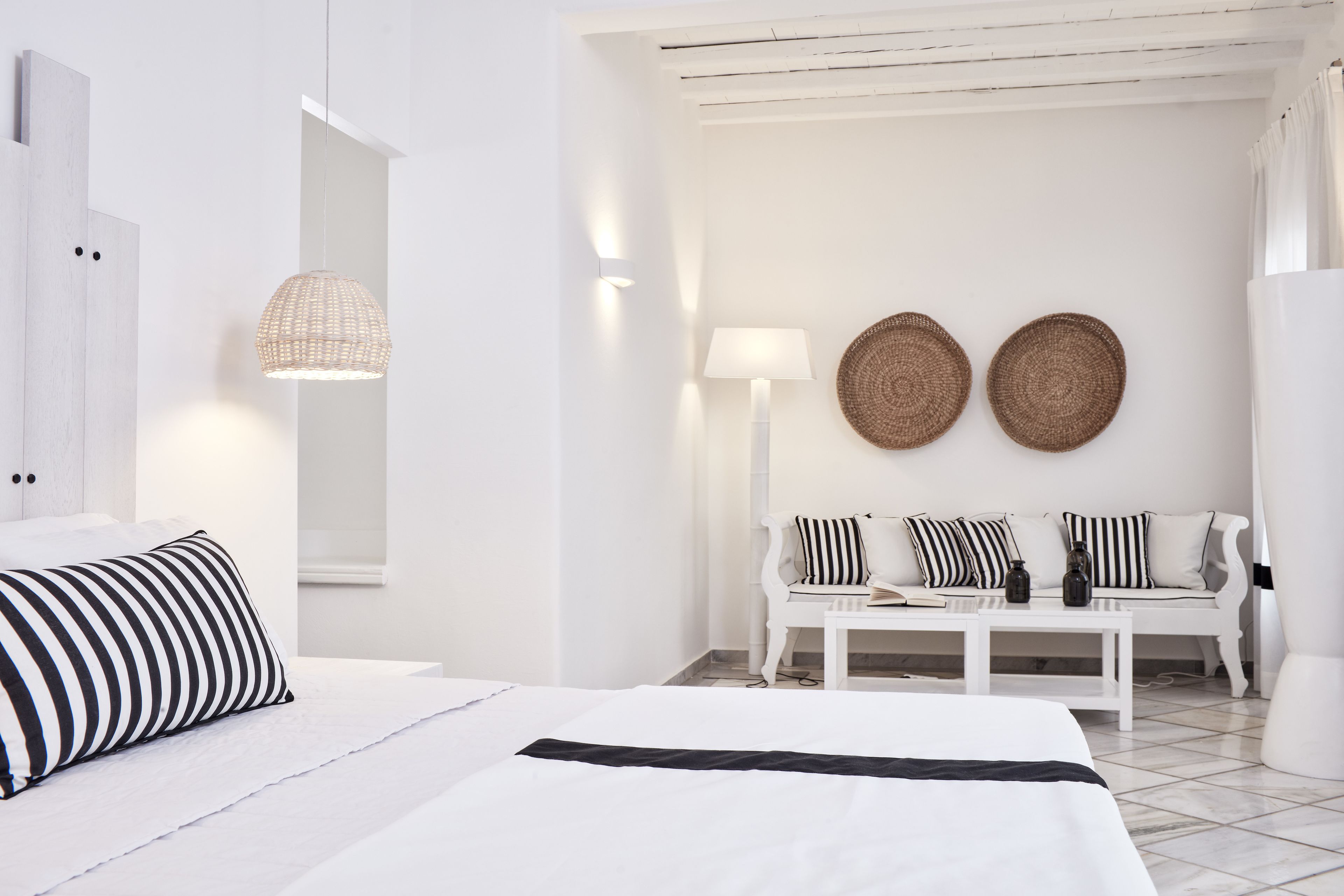 Foto - Mr and Mrs White Paros Suites and more