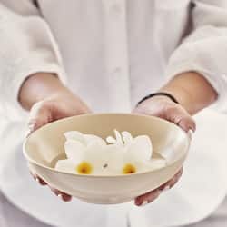 Couples treatment room(s), sauna, hot tub, steam room