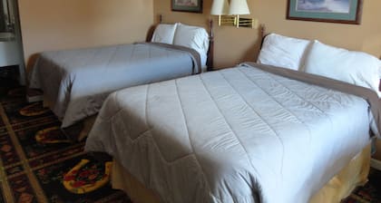 Royal Inn and Suites