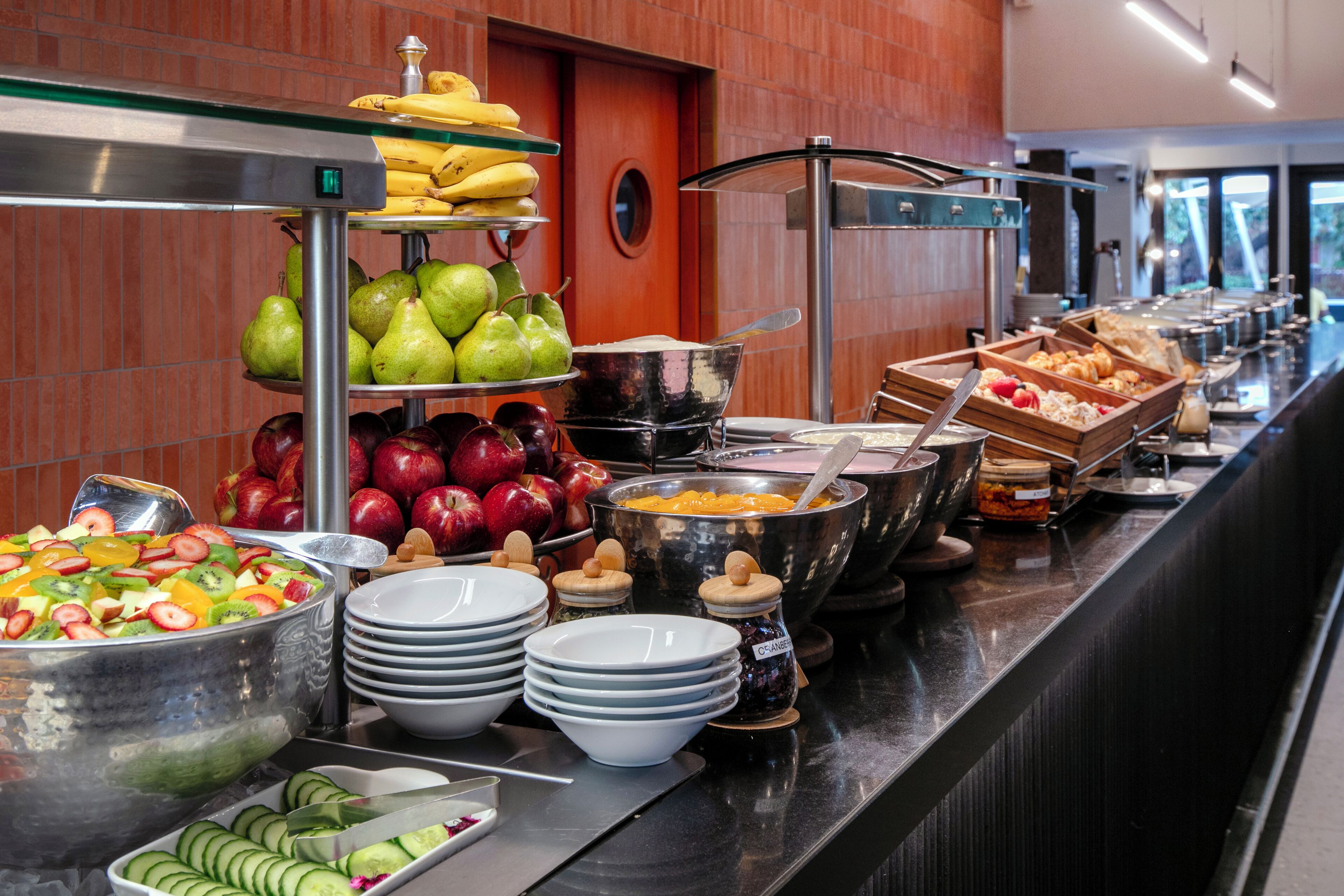 Petit déjeuner buffet (215.00 ZAR par personne)