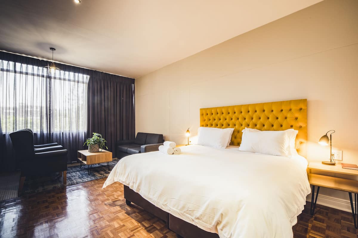 1 chambre, literie de qualité supérieure, matelas mémoire de forme