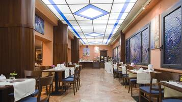 Daily buffet breakfast (EUR 15 per person)