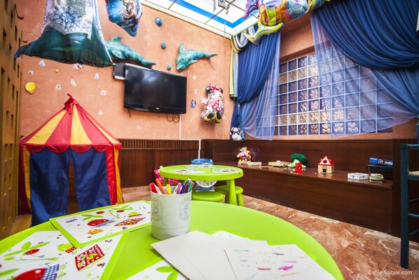 Game room - Hotel La Pace (Pisa)