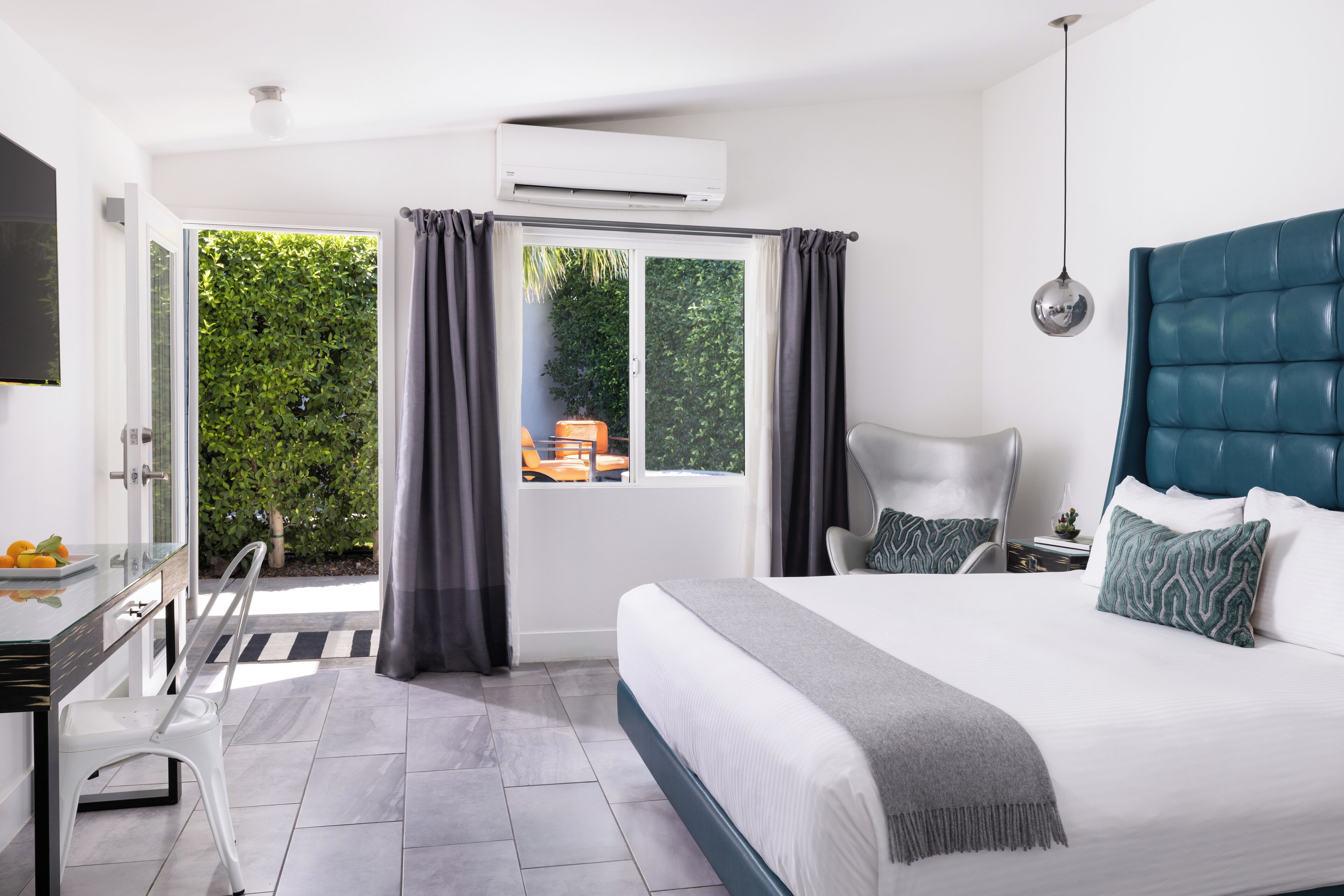 standard room, 1 king bed, pool view | view from room