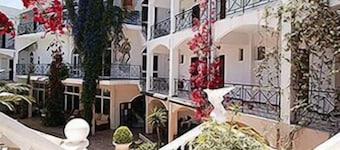 Castello di Rodi Greek Chic Hotel