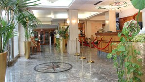 Khu sảnh