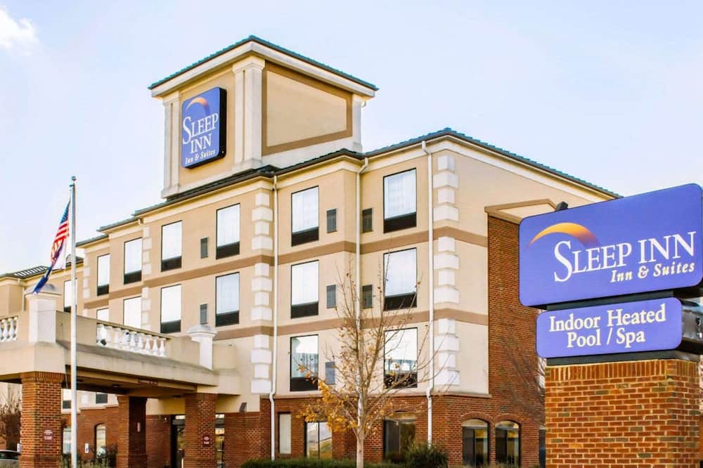 Sleep Inn & Suites Virginia Horse Center