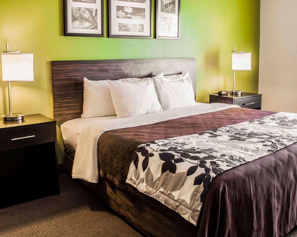 1 bedroom, premium bedding, desk, blackout drapes