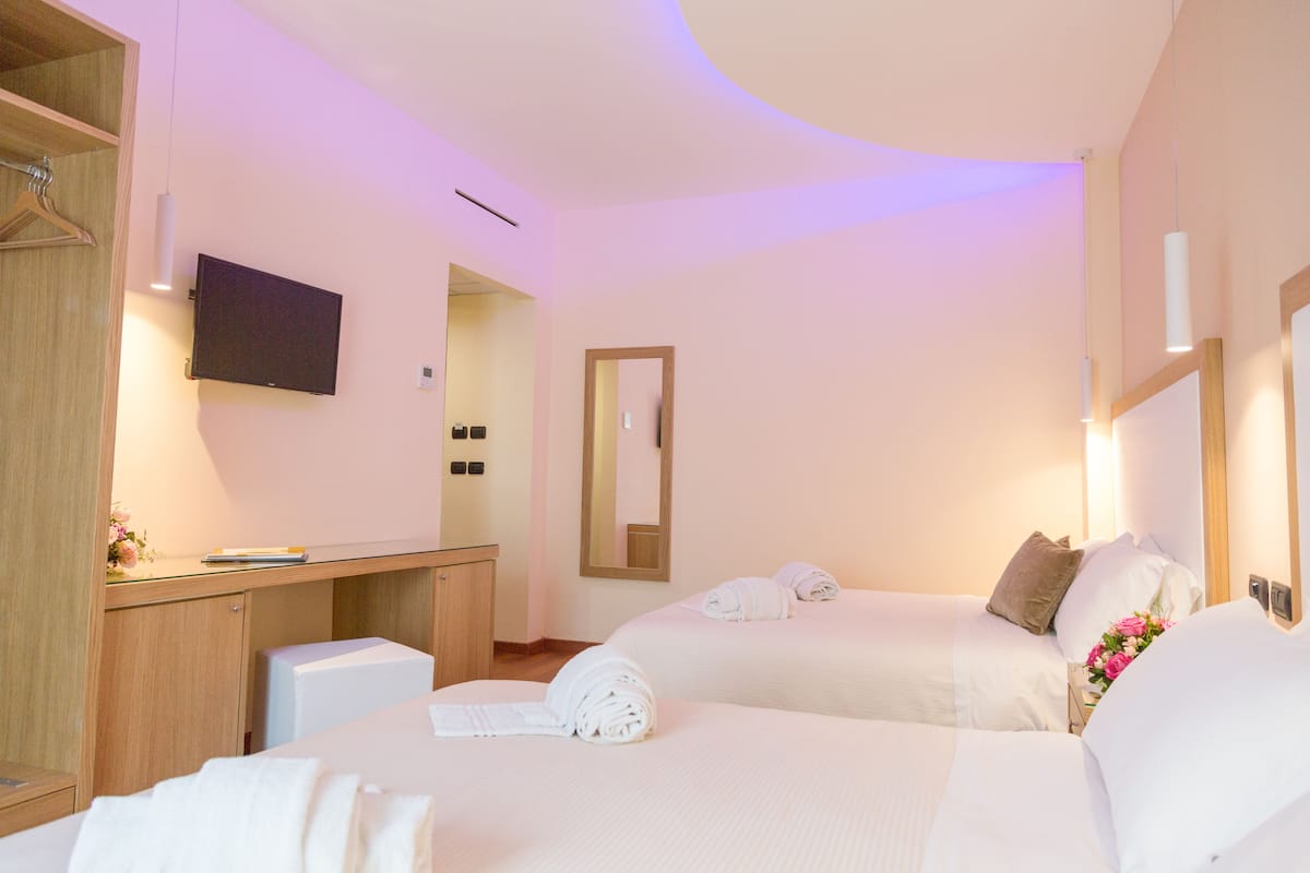 Room amenity