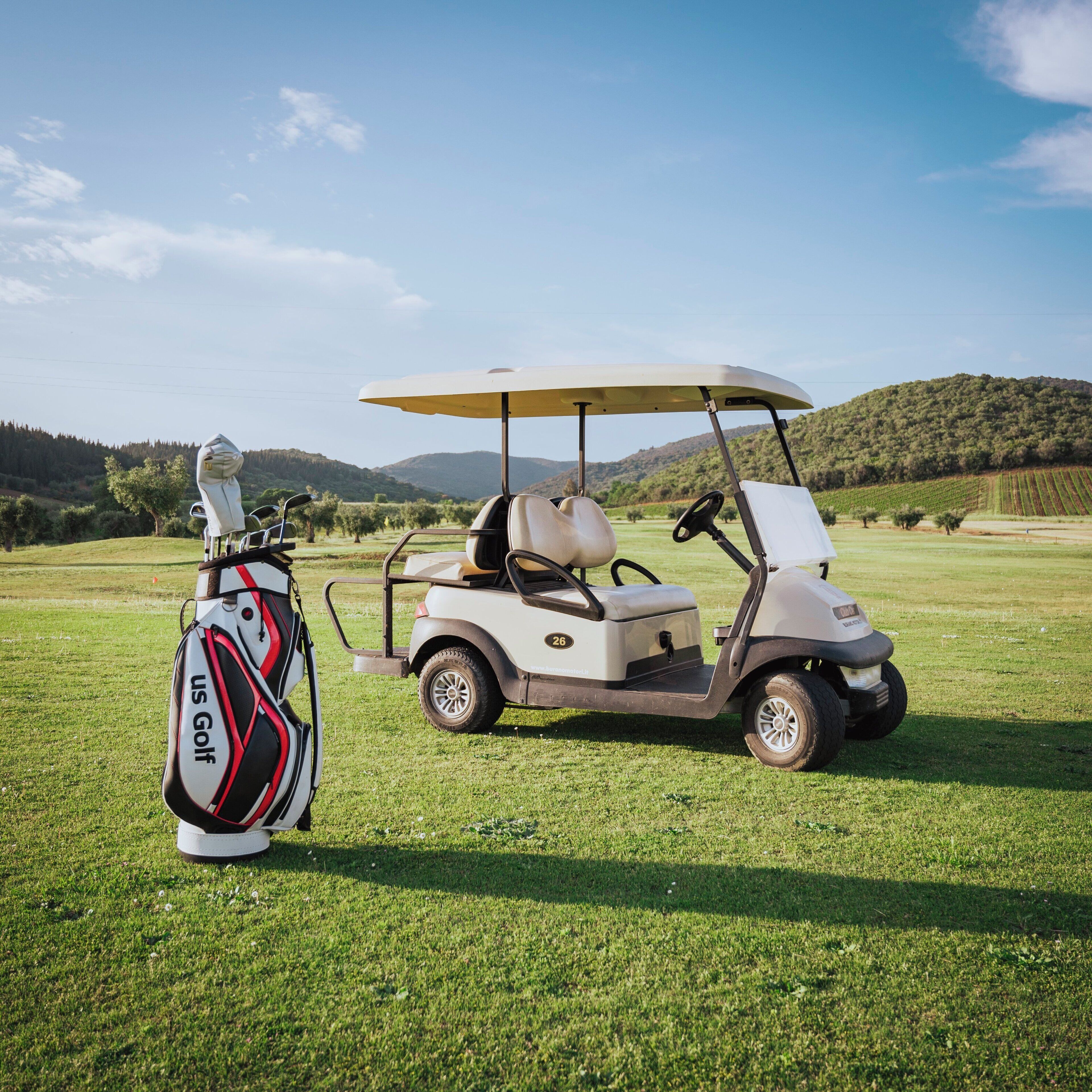 indoor golf driving range