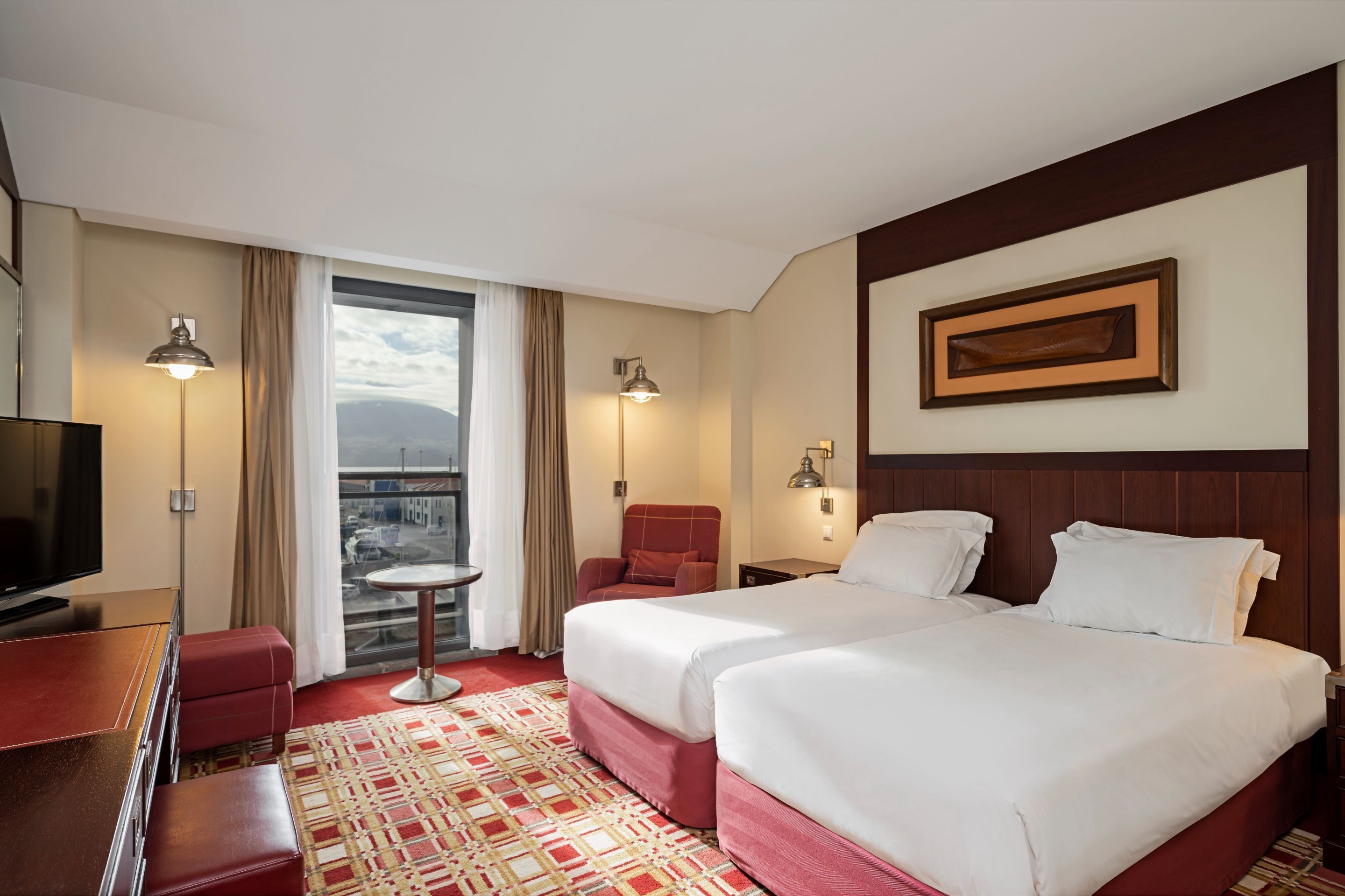 1 bedroom, minibar, in-room safe, desk