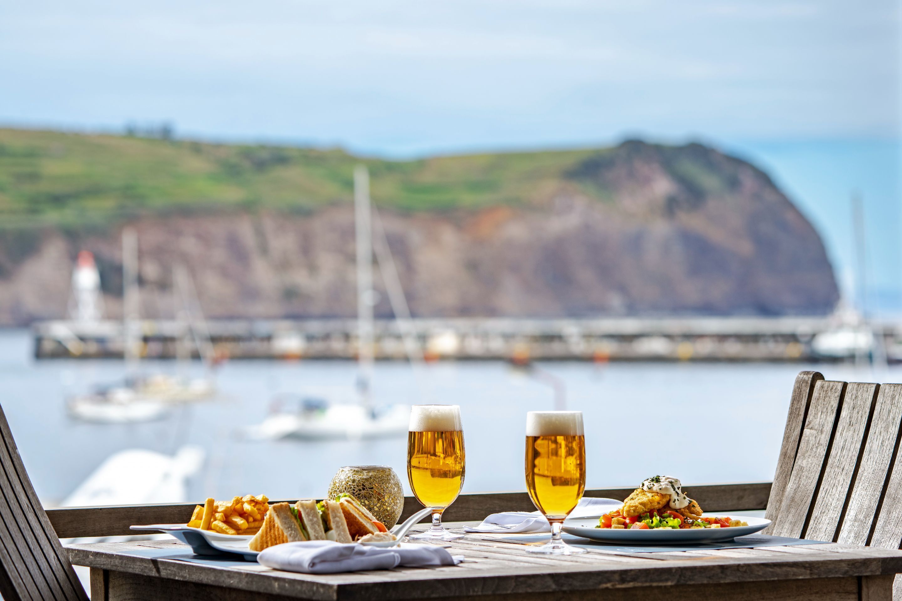 daily buffet breakfast (eur 22.50 per person)