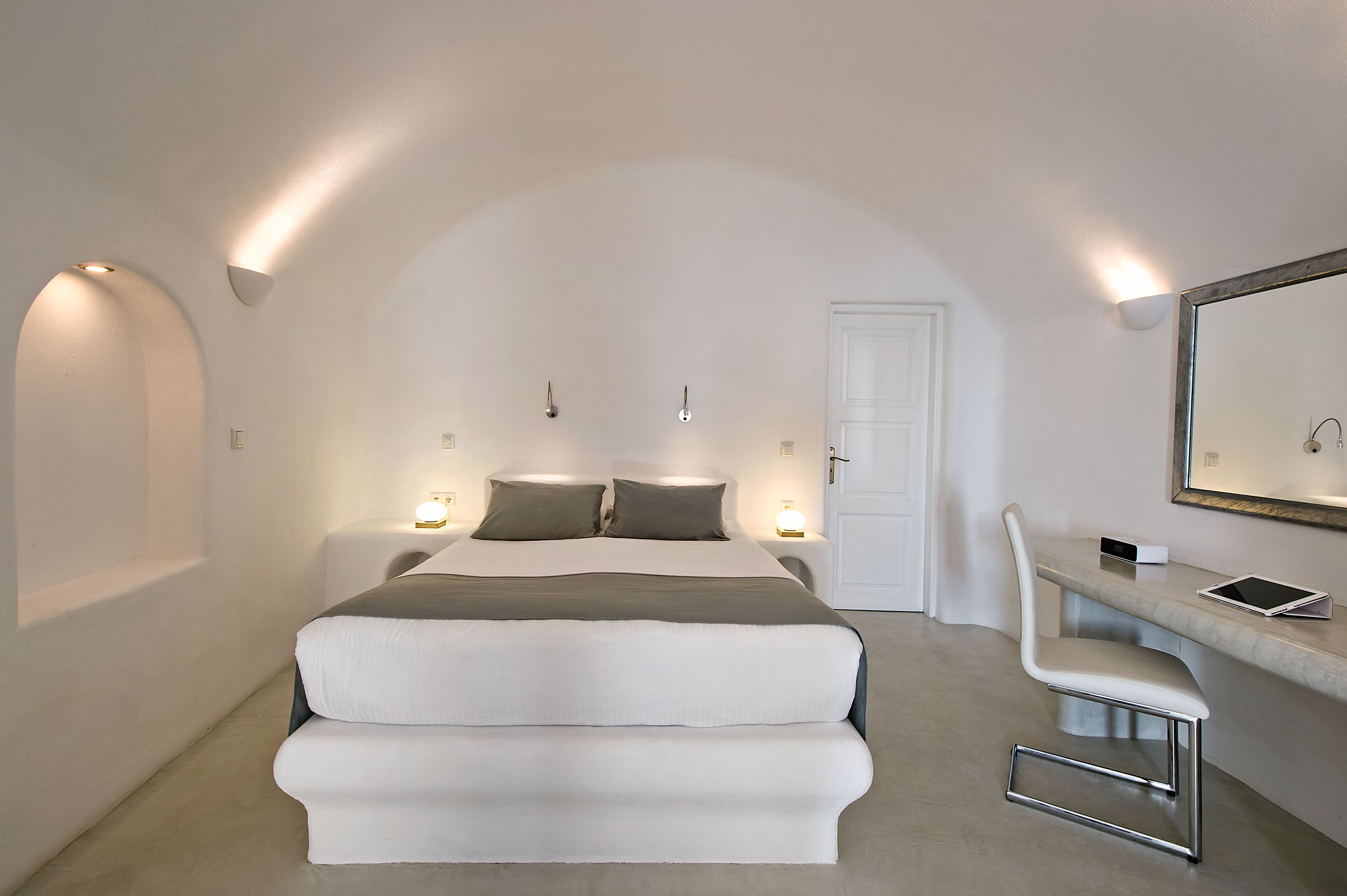 Pegasus Spa Hotel Santorini interior view 8