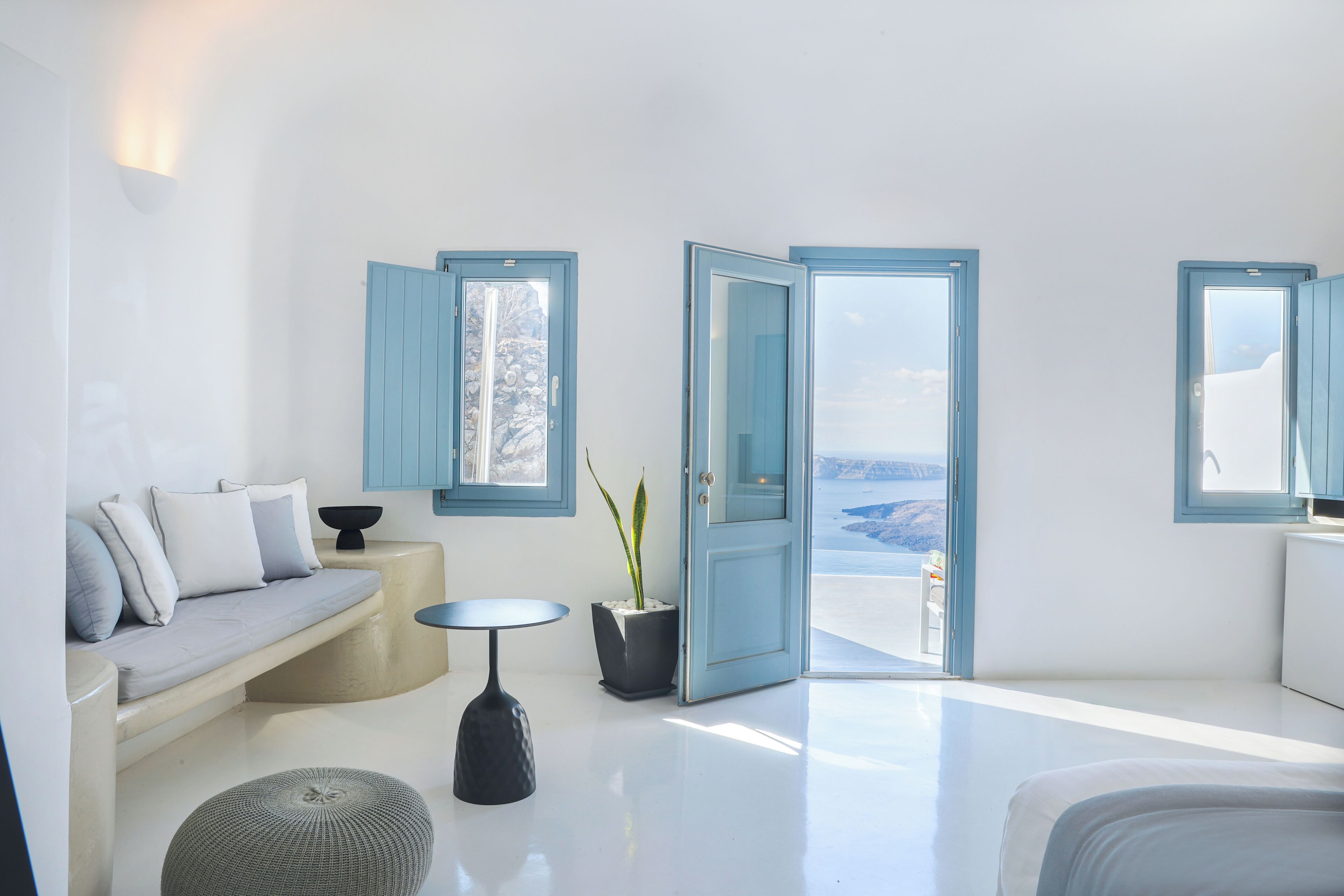 Suite, Private Pool (Angels) | Premium bedding, minibar, in-room safe, desk