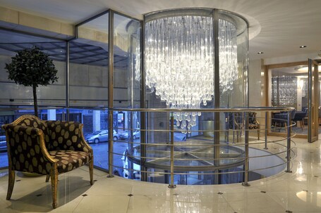 Melia Athens - Image 10