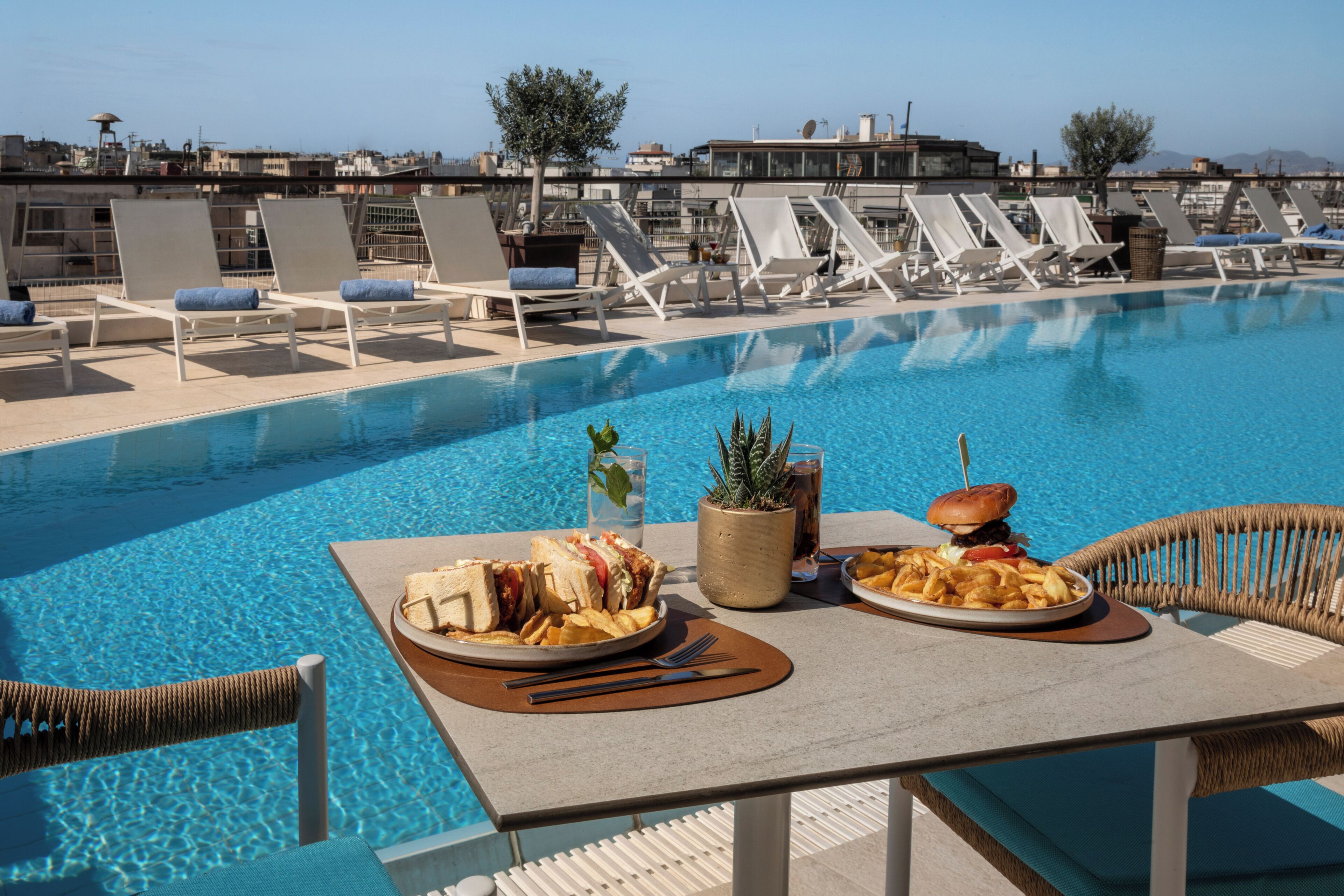 Photo - Melia Athens Hotel