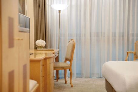 Melia Athens - Image 23